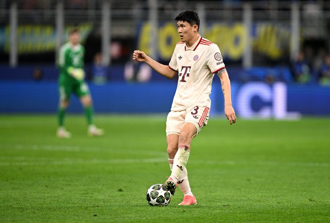 Phóng viên Sky Sports của Đức: Juventus quan tâm đến Kim Min-jae và sẽ cạnh tranh với Chelsea và Newcastle