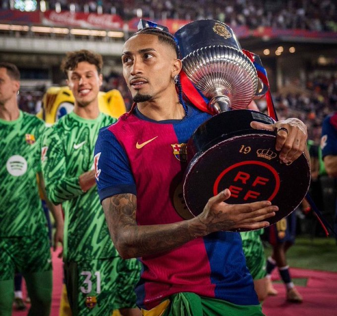 Romano: Barcelona và Rafinha đã đạt được thỏa thuận gia hạn hợp đồng, hợp đồng mới sẽ có thời hạn đến tháng 6 năm 2028