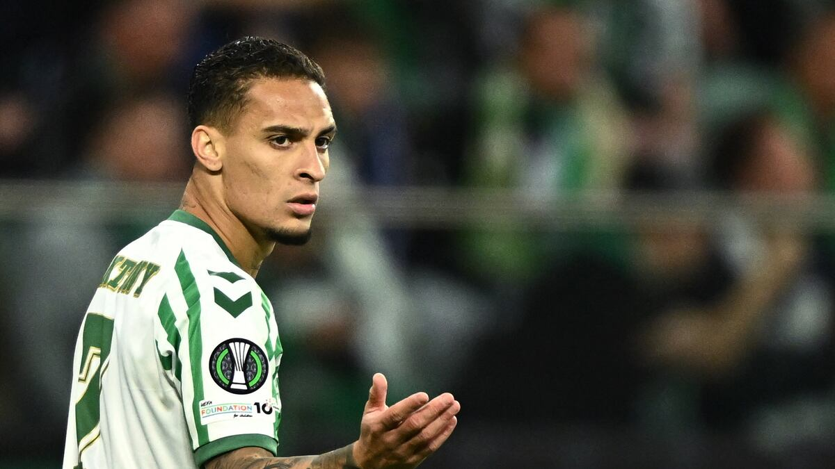 Tin đồn chuyển nhượng hàng ngày: Manchester United muốn giải phóng Hoilen và chào đón Mbeumo, Theo có thể sang Saudi Arabia?