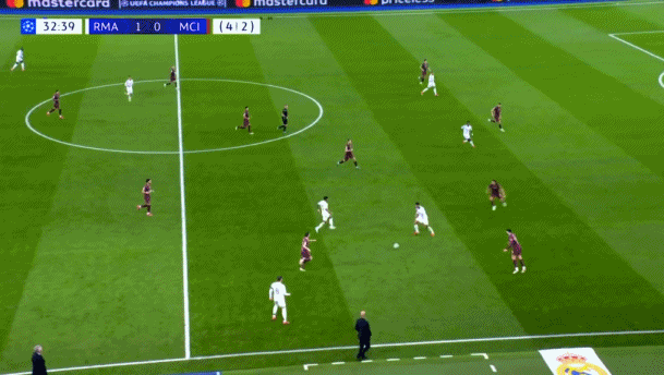 Chính thức: Cú sút của Yamal ở trận bán kết lượt đi Champions League với Inter Milan được bình chọn là bàn thắng đẹp nhất Champions League mùa giải năm nay