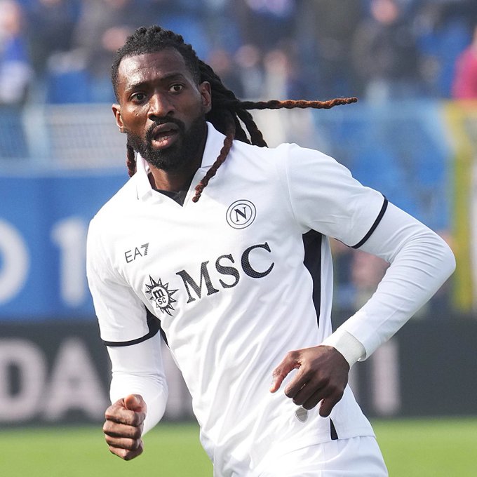 Romano: Sunderland đang cố gắng ký hợp đồng với Xhaka và đội cũng đã liên hệ với người đại diện của Anguisa Romano: Sunderland đang cố gắng ký hợp đồng với Xhaka và đội cũng đã liên hệ với người đại diện của Anguisa