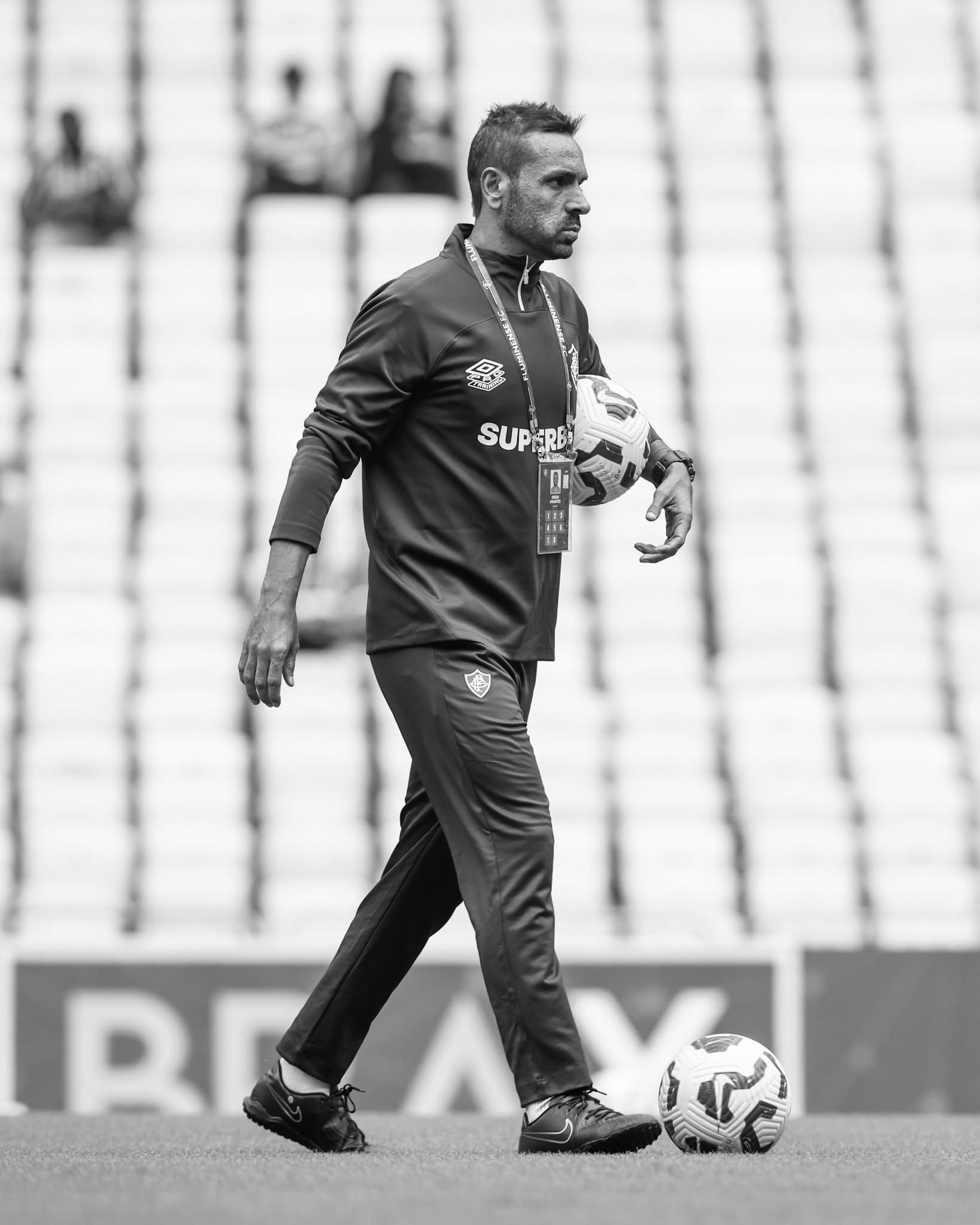 RIP, huấn luyện viên thể hình Fluminense Arantes qua đời vì bệnh ung thư ở tuổi 38
