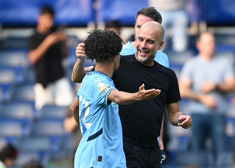 Tôi sẽ không rời đi! Rico Lewis: Tôi muốn tiếp tục chơi cho Manchester City và tôi có thể thể hiện tốt nhất ở đây