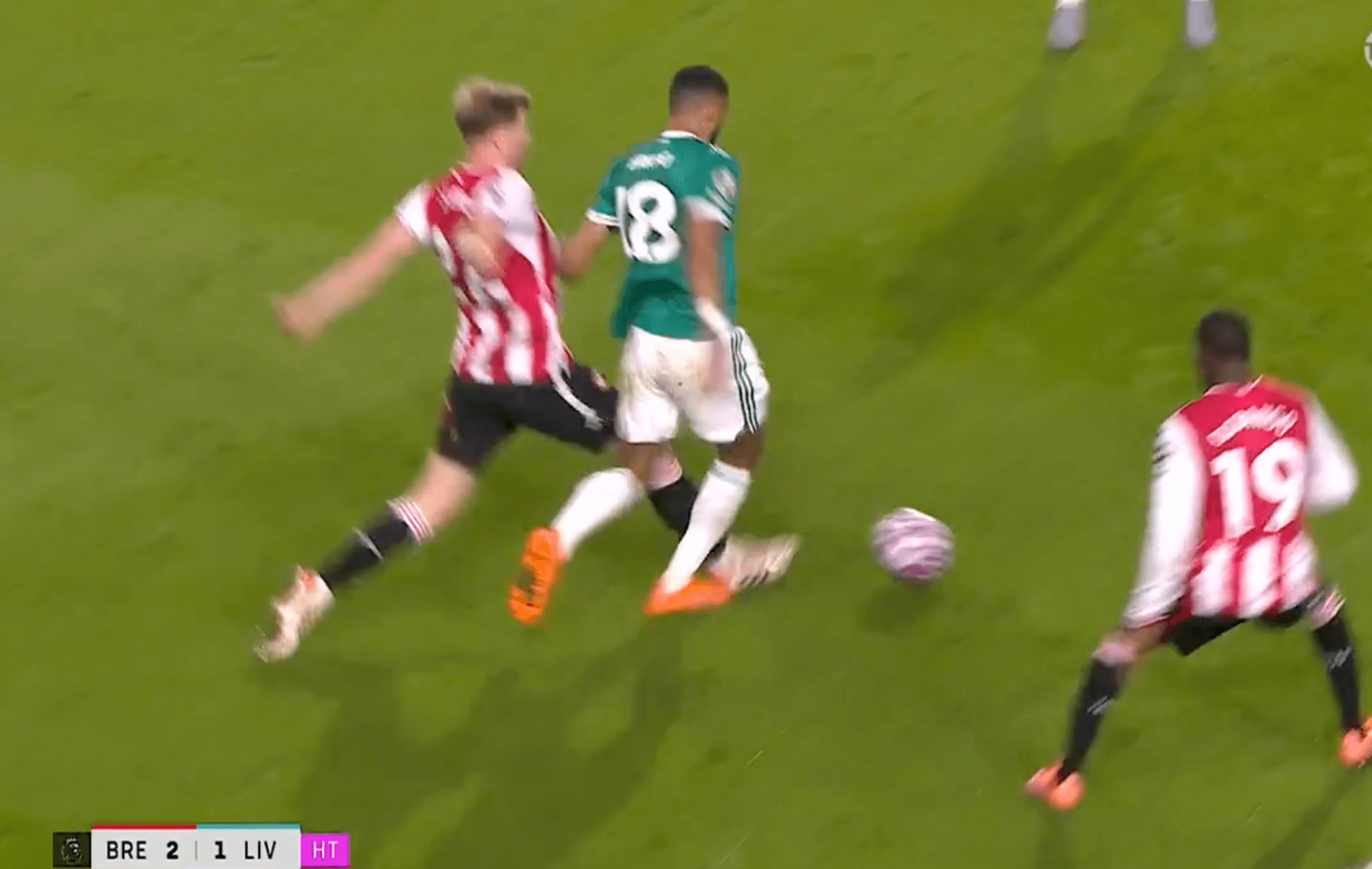 Arne Slot và Liverpool đang dần cạn kiệt những lời biện minh