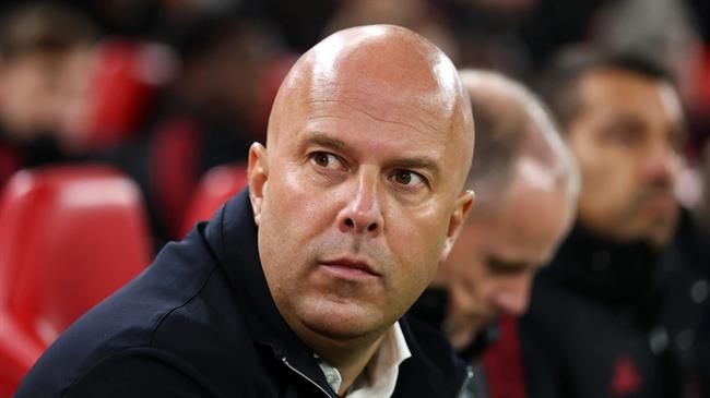 Tương lai của HLV Arne Slot được đảm bảo sau chuỗi trận bất ổn 1