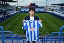 HLV Nhật Bản có việc mới ngay khi bị ĐT Thái Lan sa thải