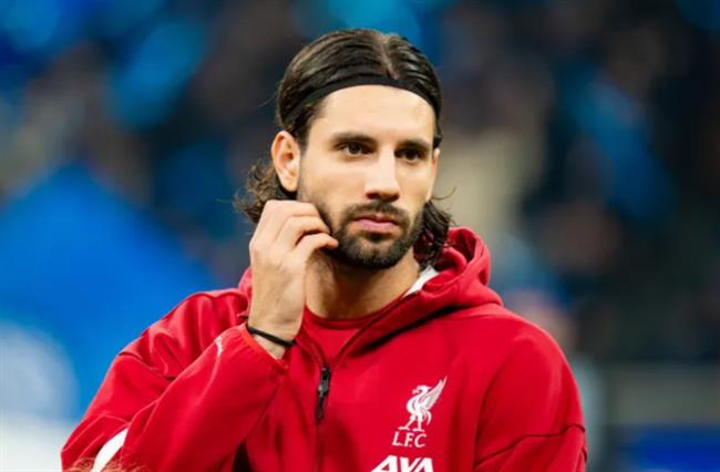 Dominik Szoboszlai vẫn có thể ra sân trước Tottenham. Dominik Szoboszlai van co the ra san truoc Tottenham.